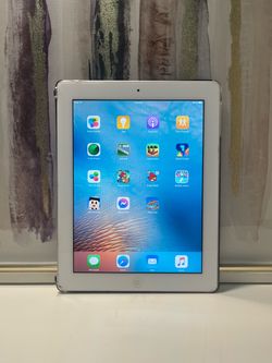 Apple iPad 2nd Gen Black A1395 16GB Tablet 9.7” iOS 9.3.5 w/ Clear Case - $25