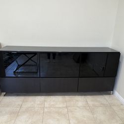 Modern Black Gloss Sideboard / Media Console