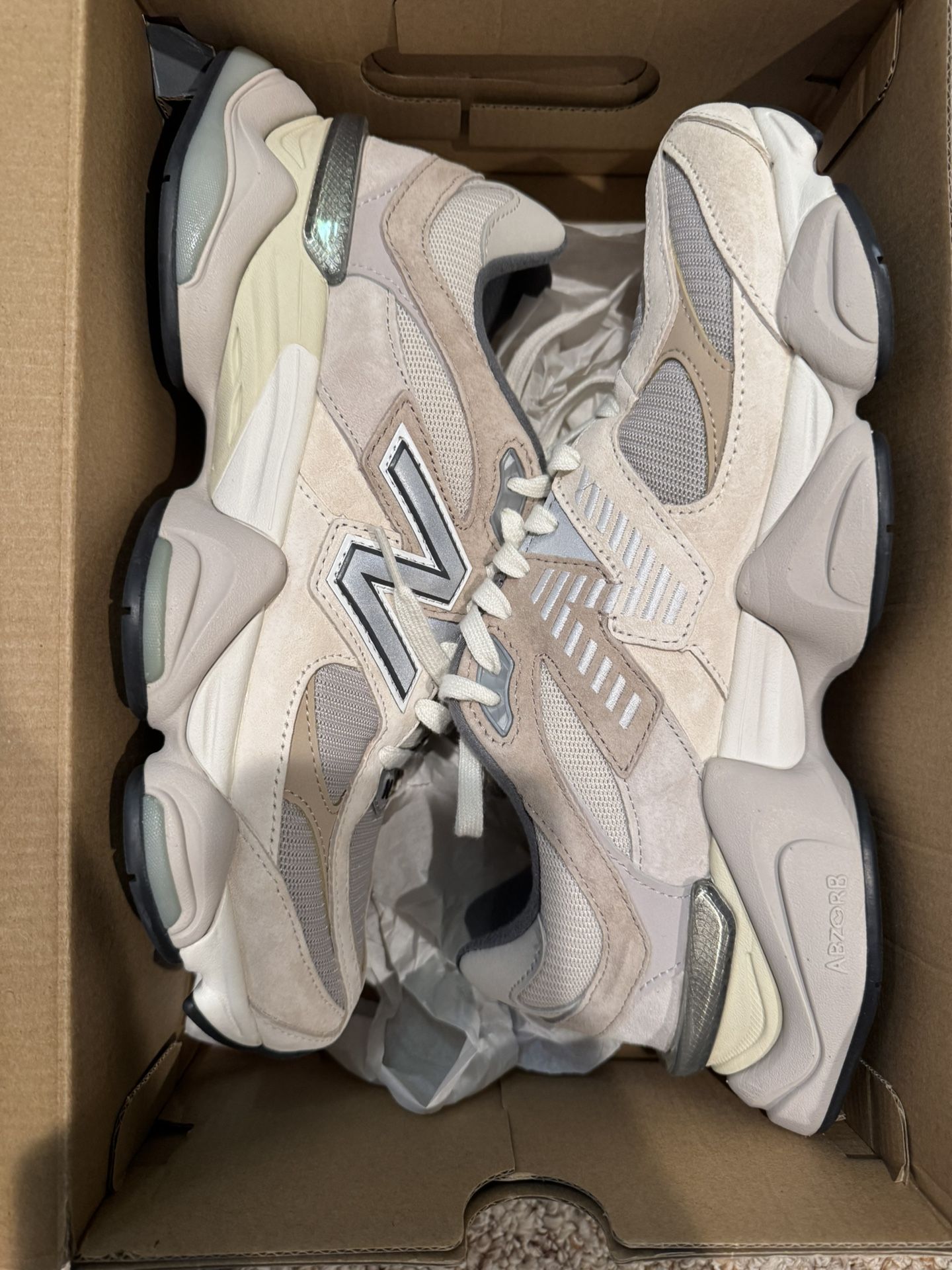 New Balance 9060 “Sea Salt” Size 9.5 Men’s OG ALL