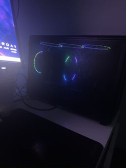 Ryzen 7 7800x3d Rtx 5070 2.5tb SSD 32gb DDR5 Micro ATX