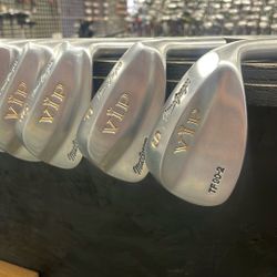 MacGregor-VIP-Blades-Iron-Set-10-Clubs-2-thru-PW/SW-Right-Hand-Stiff-Flex