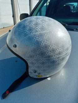 Helmet (XL)
