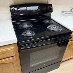 GE Electric Stove