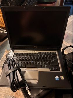 Dell Latitude D820 Duo intel-core processor, 15.4 in laptop, STILL WORKS!