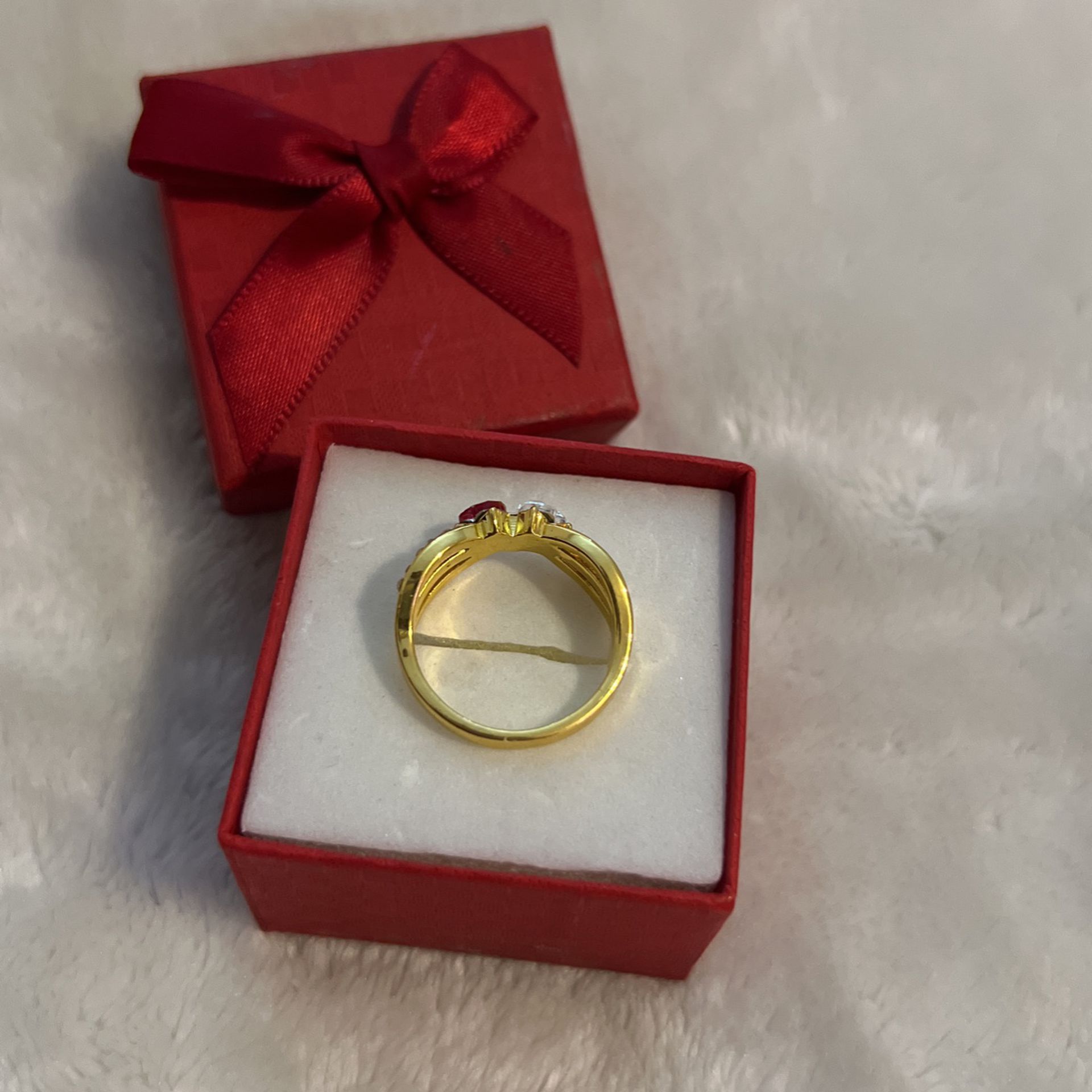WOMEN 14 GOLD PLATED RING