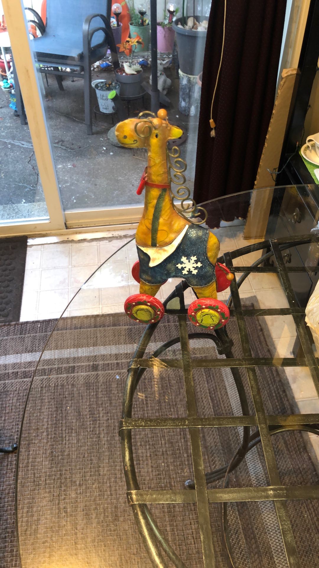 Metal Giraffe Red White And Blue Wood Wheels