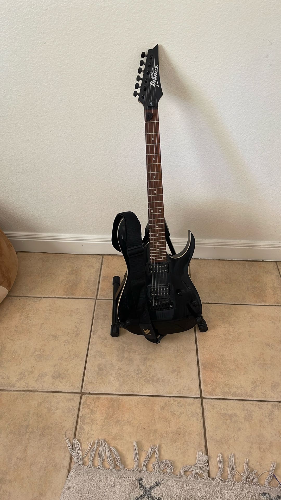 Guitar 