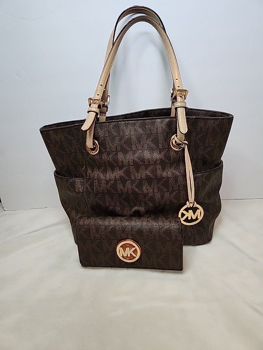 MICHAEL Kors Brown Signature Coated Canvas Leather Jet Set East West Tote Bag 