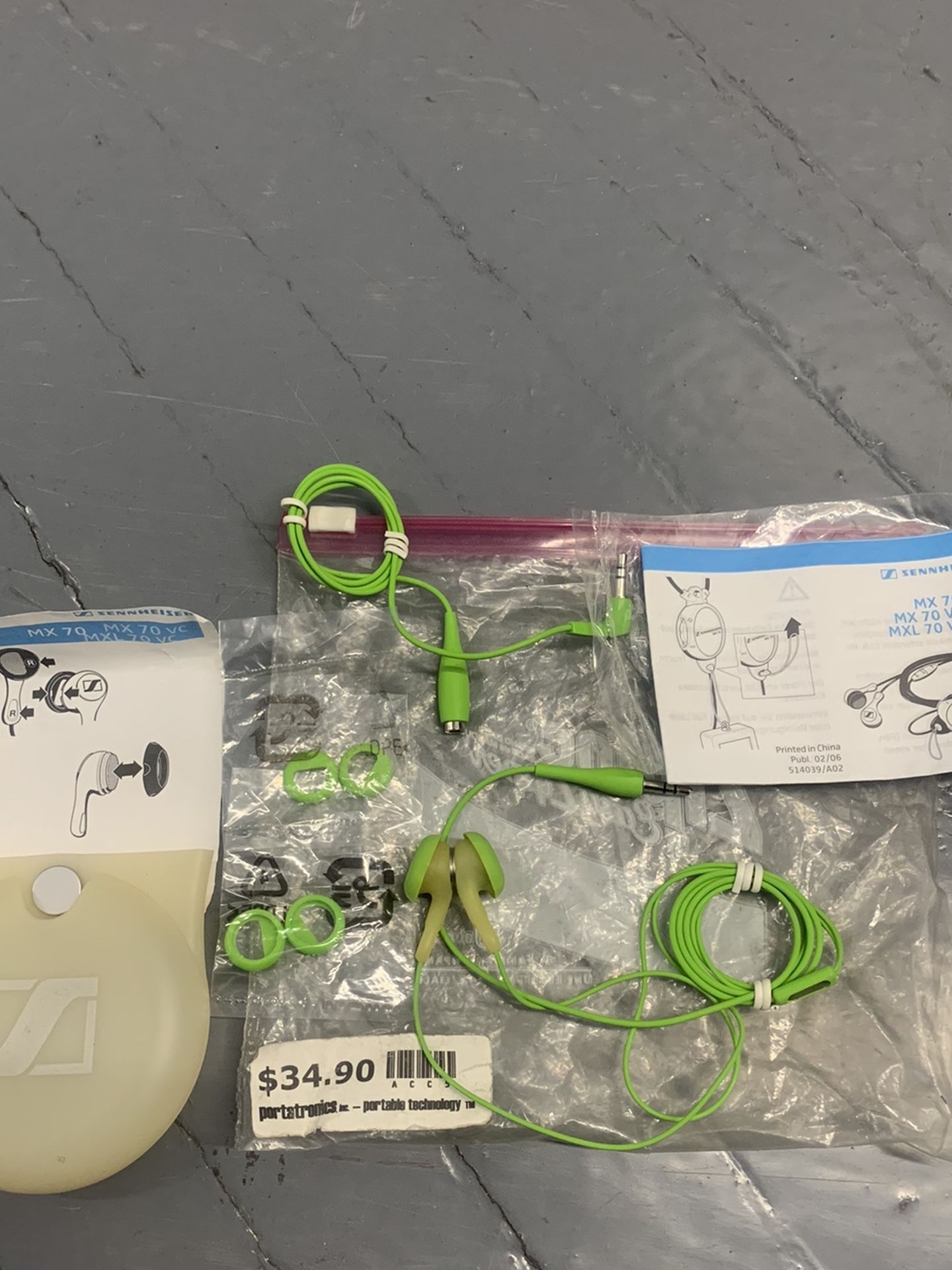 Sennheiser MX70 - Sport Stereo Headphone with Magnetic Surfaces