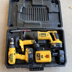 Dewalt Sawzall & Drill Kit 