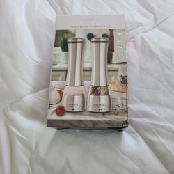 2- Piece Battery operated mills 