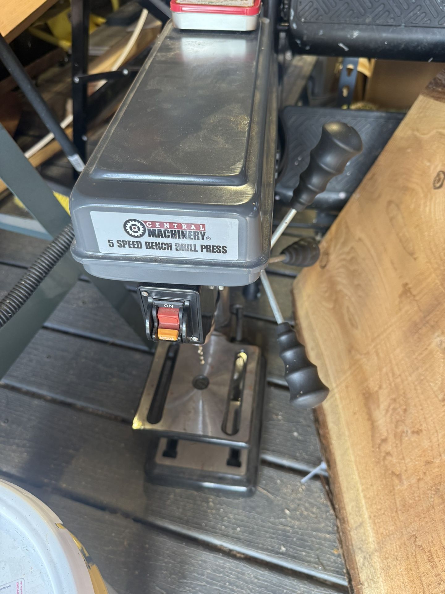 Sanders Bandsaw Chop Saw Router Table And Router Drill Press