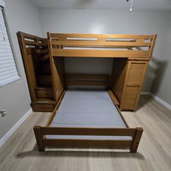 Bunk Bed w/ Storage – Full Bottom / Twin Top.