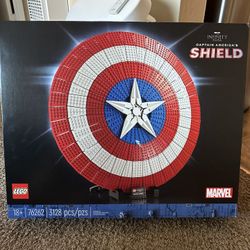 Captain Americas Shield Lego Set