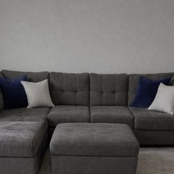 Altari 2-Piece Sectional with Ottoman