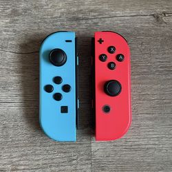Nintendo Switch Neon Red/Neon Blue Joy-Cons