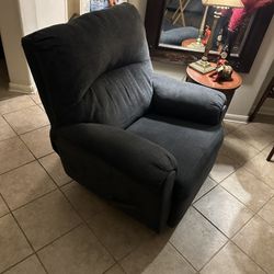 Recliner For sale 