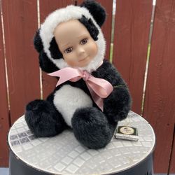 Geppeddo “Page Panda” Cuddle Kids 