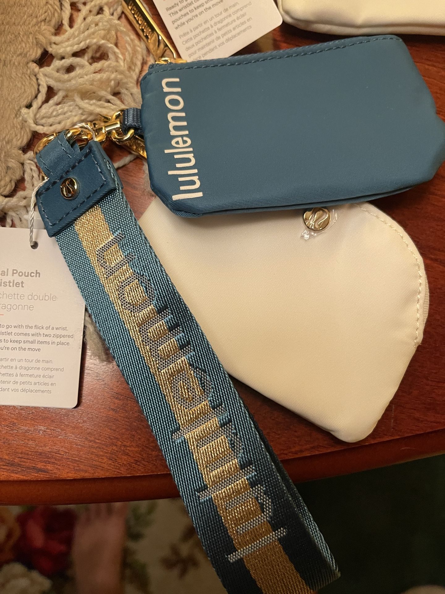 Lululemon dual pouch wristlet