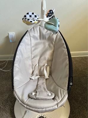 4Moms Mamaroo Baby Swing