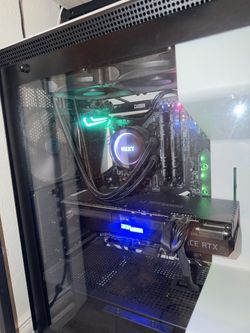 Custom Built Gaming PC with RTX GPU