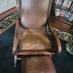 Leather Chairs With Ottomans 