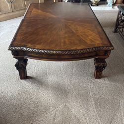 Masterpiece Walnut  Coffee Living Room table 