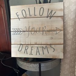 Decoración En Madera
