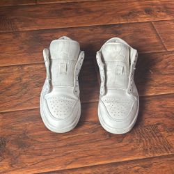 Flights Low 1s White