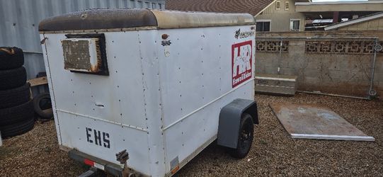 Enclosed Trailer