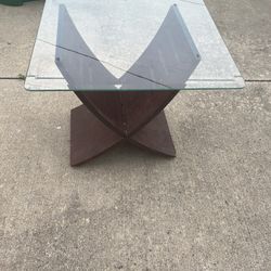Set Of 2 End Tables