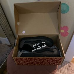 Knu Skool Black And Grey VANS