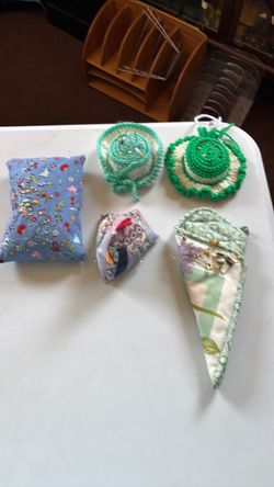 Handmade Pincushion Set of 5
