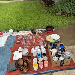 Garage Sale!!’ Near Plaza District Today (Saturday)