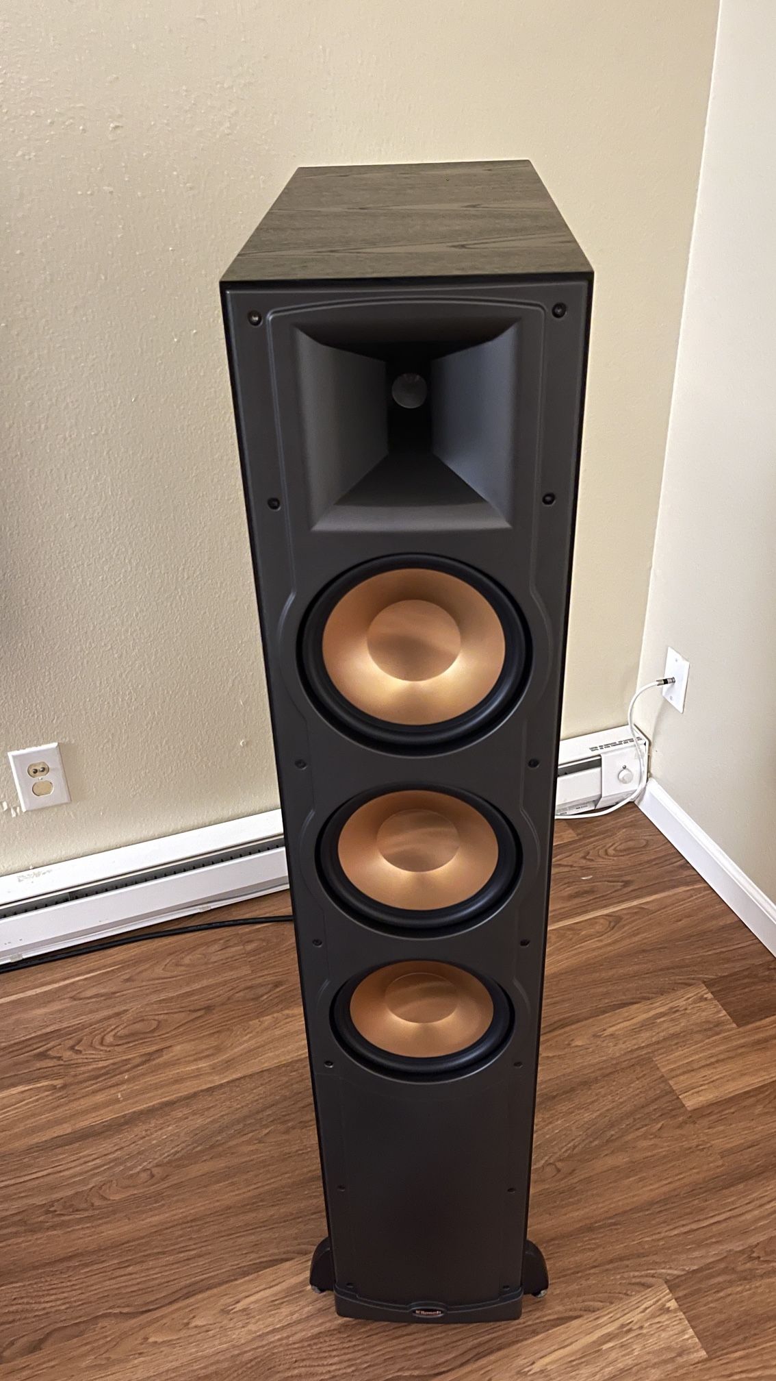 Klipsch RF-83 Towers