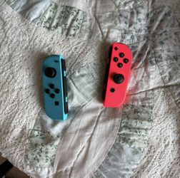 Nintendo Switch Joy-Cons - Blue & Red (Barely Used)