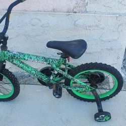 Dynacraft Invader BMX Kids Bike 
