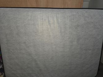 Mattress FREE Queen Mattress + disassembled bedframe + lamp + tall mirror