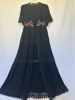 Black Maxi Dress with Floral Embroidery and Lace