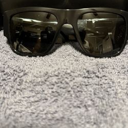 Versace VE4403 GB1/87 Black Square Sunglasses — Authentic, Excellent Condition