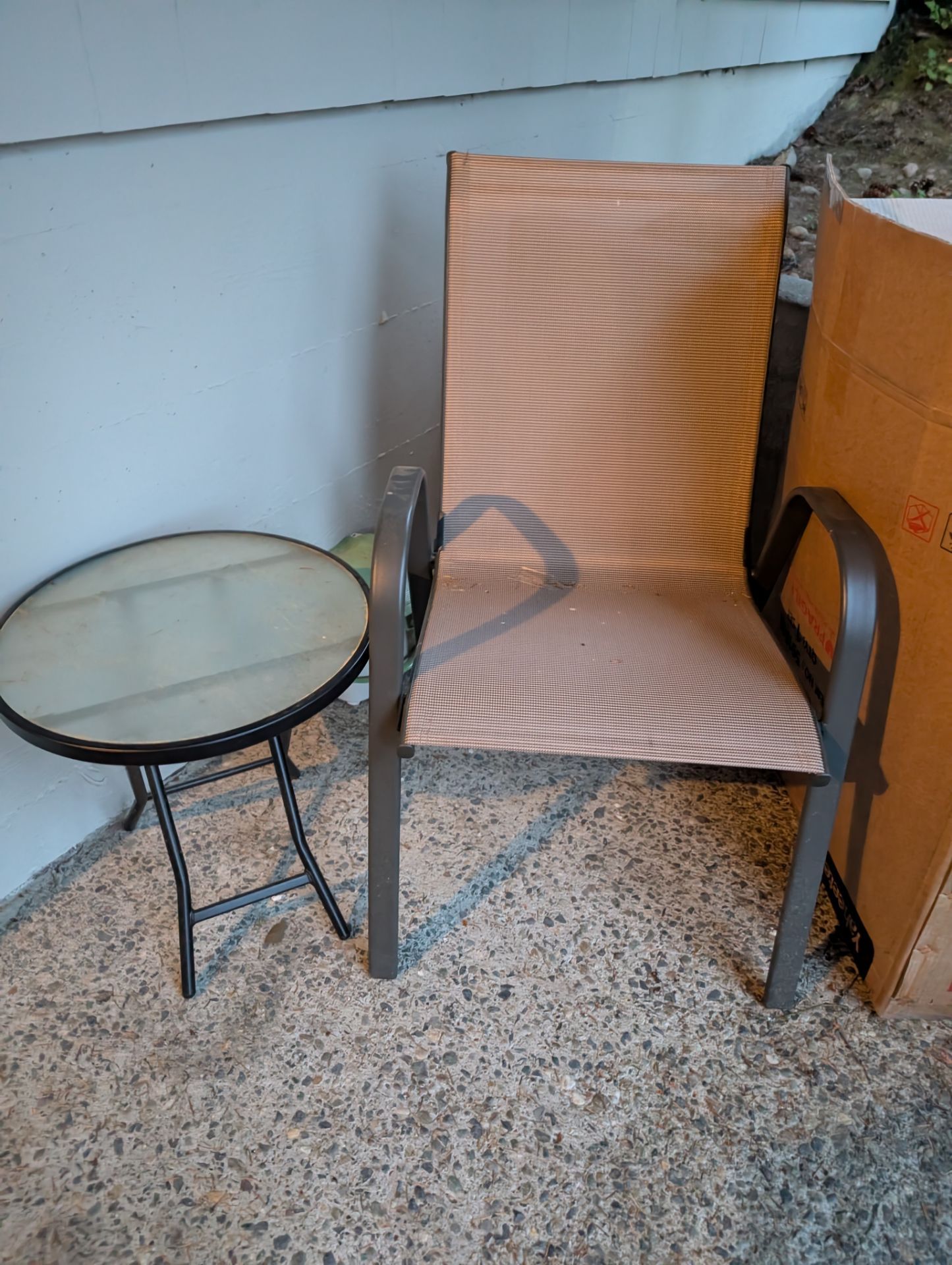 Deck chairs and side table