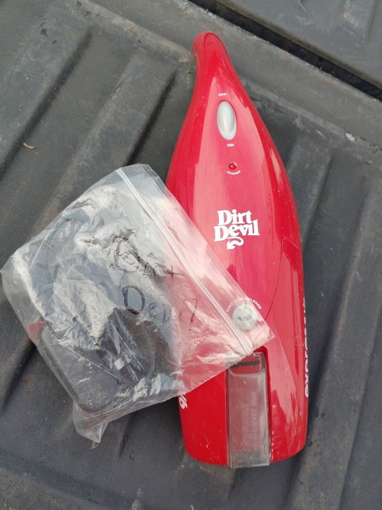 Dirt Devil Handheld Vacuum