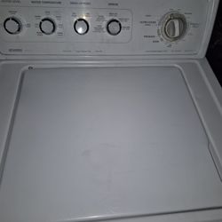 Kenmore Washer And Gas Dryer Super Capacity And Heavy Duty Works Good 