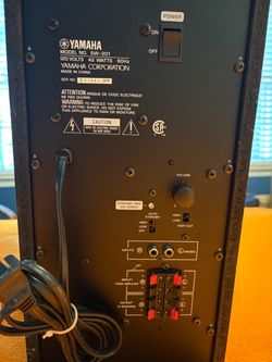 Yamaha sub-woofer