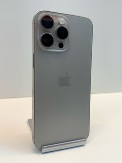 Apple iPhone 15 PRO MAX 256gb. ( Unlocked Phone )