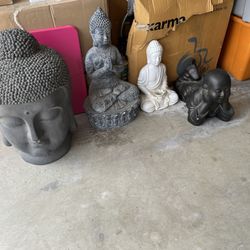 Buddha statues