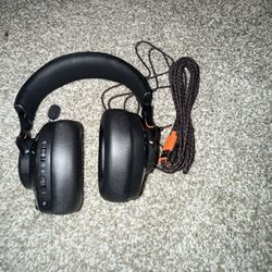 JBL quantum 400