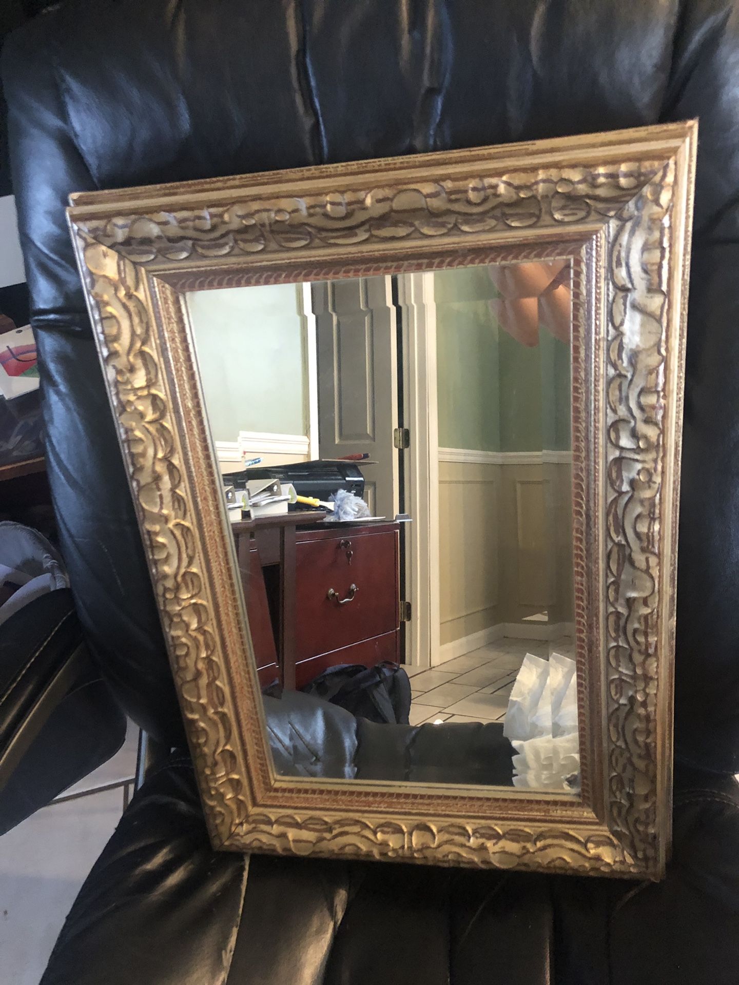 Framed wall mirror