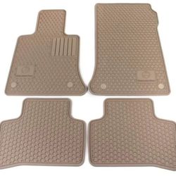 Genuine OEM Front and Rear Floor Mat Set For Mercedes GLK 2010-2013   Q(contact info removed)