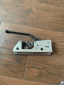 Skateboard bearing press